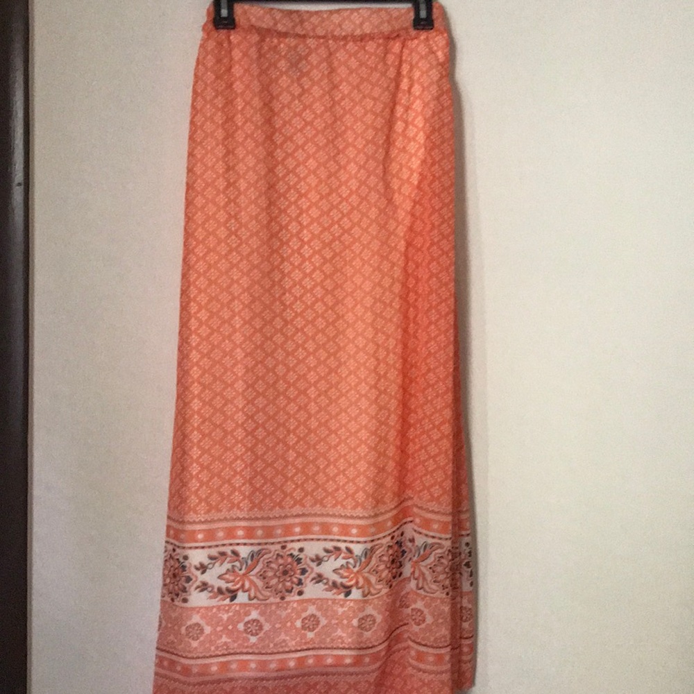 MAXI SKIRT 🔥🔥🆕